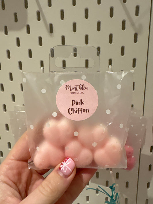 Pink chiffon wax hearts